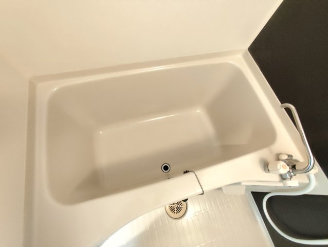 コスモポリタンの独立洗面台
