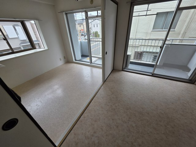 ハイネス成輪の内装