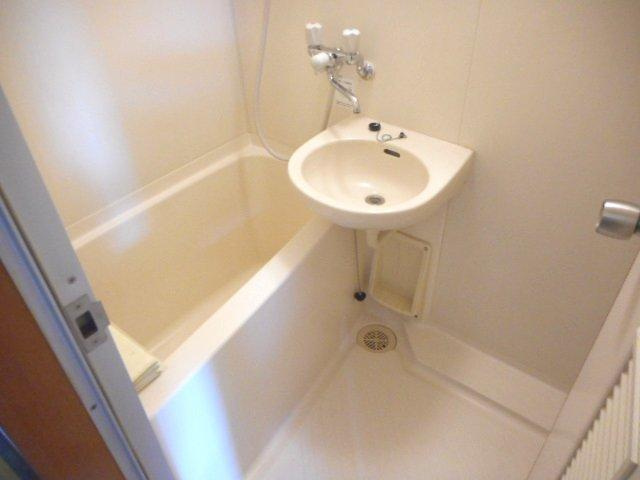 コスモK.O.の浴室