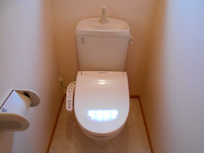 HARRISONS COAT SHIMIZUのトイレ