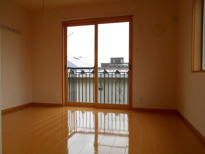 HARRISONS COAT SHIMIZUの洋室