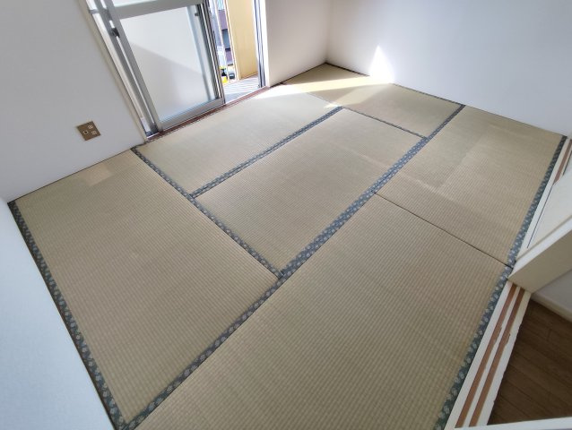 レピュートいりふねの和室