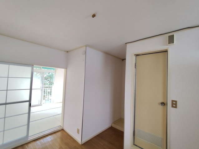 レピュートいりふねの内装