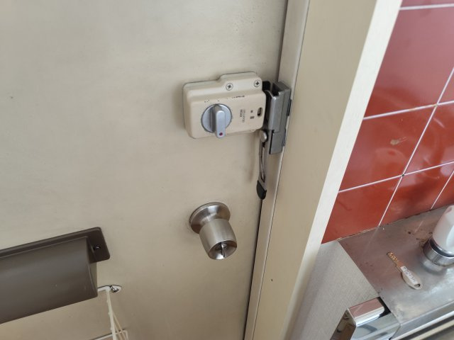 レピュートいりふねの玄関