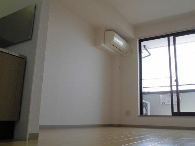 レインボーハウスの洋室