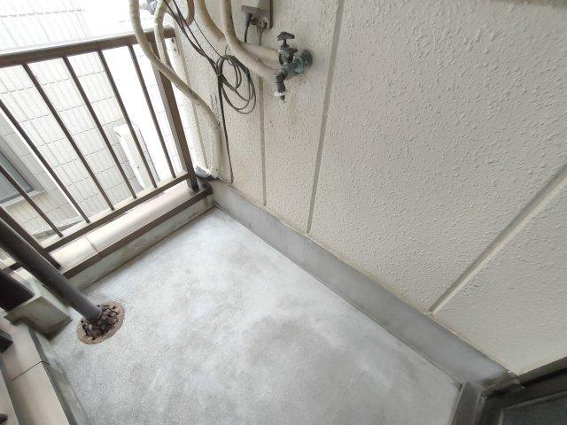 江戸川区松島４丁目の賃貸マンションのバルコニー