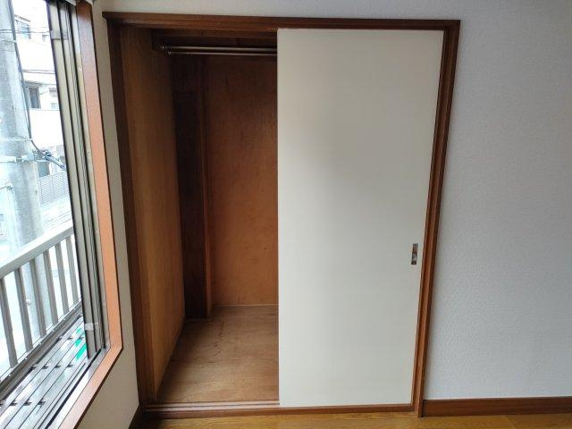 江戸川区松島４丁目の賃貸マンションの収納