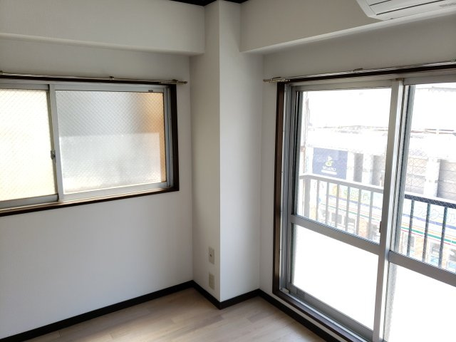 ダイアパレスの和室