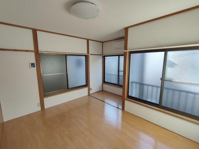 コーポ森の居間・リビング