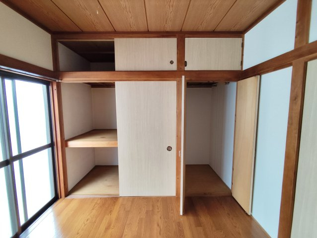 しゅんせいハイツⅡの収納