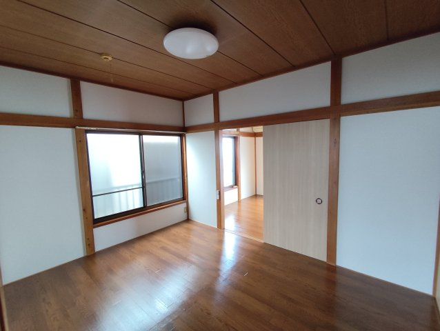 しゅんせいハイツⅡの洋室