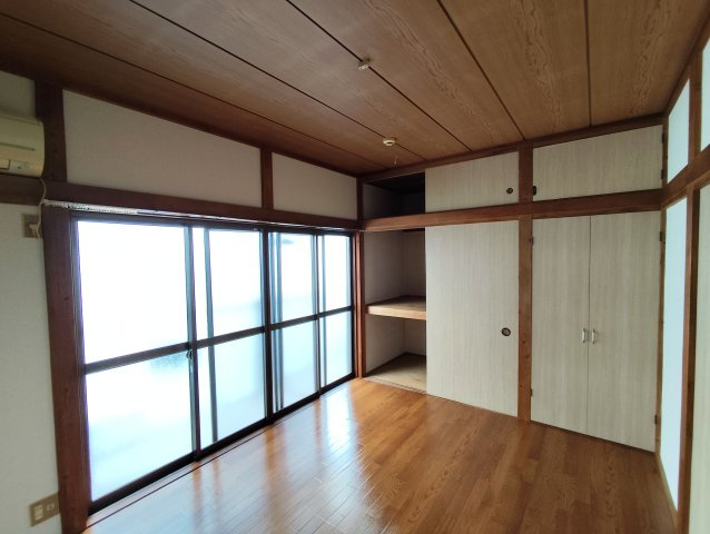 しゅんせいハイツⅡの洋室