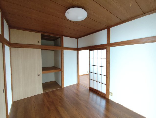 しゅんせいハイツⅡの洋室