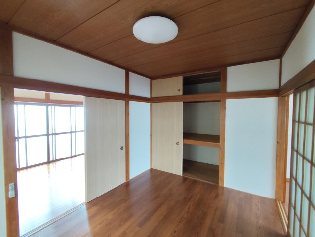 しゅんせいハイツⅡの洋室