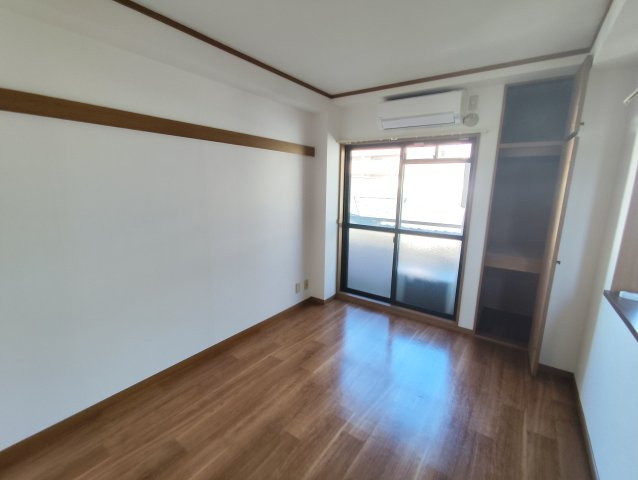 レーベンスガーデンの洋室