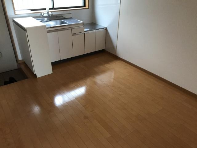 ドリームマツイ１号館の居間・リビング