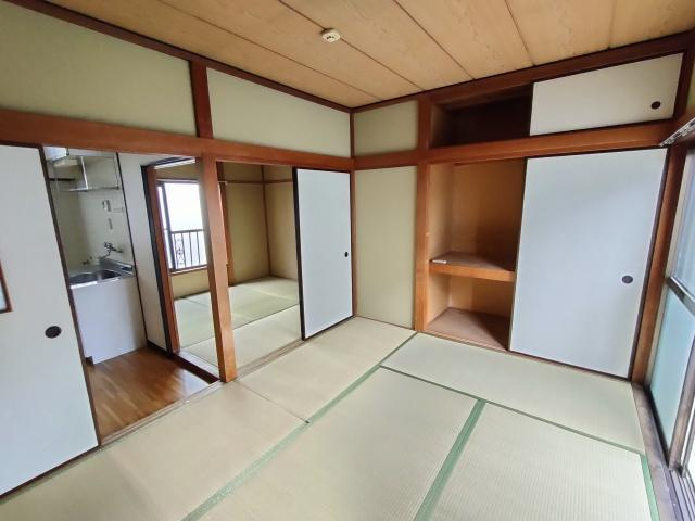 コーポ森川の居間・リビング