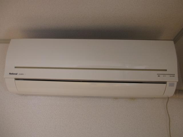 日成ビルの設備