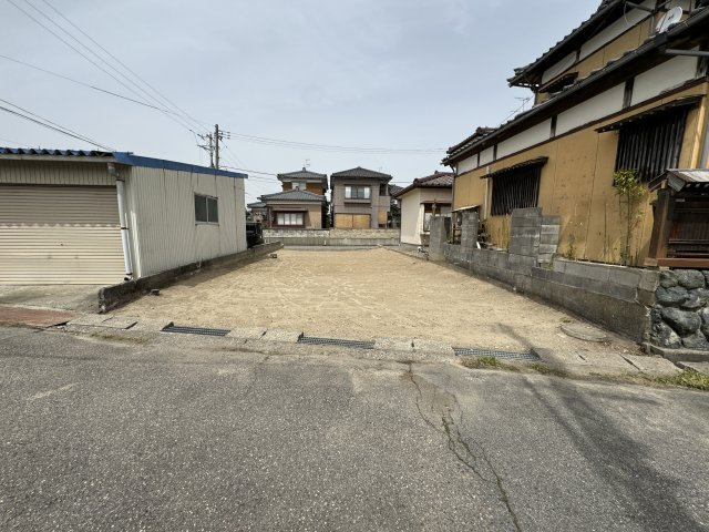 石山3丁目　2号棟　新築戸建