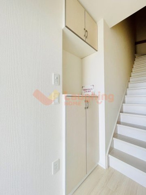 【玄関】 | レガシィB棟 | 玄関です