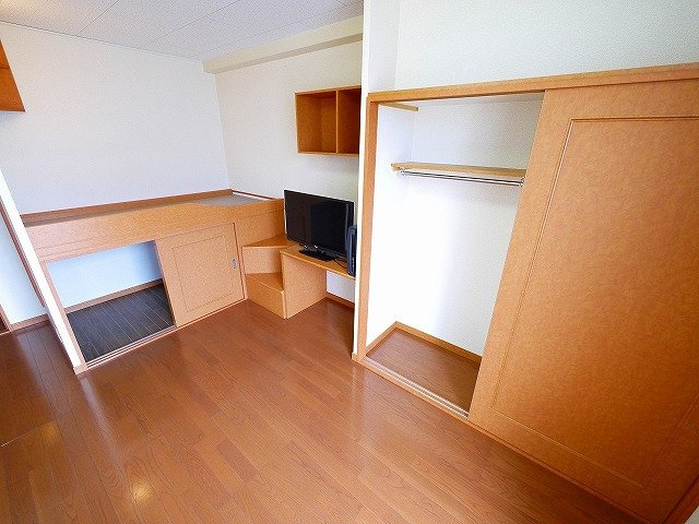 レオパレスアスカの洋室