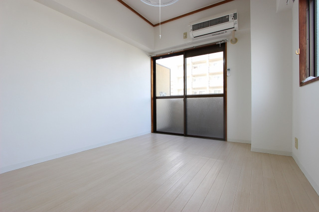 FORWEST宇品の洋室|スタンダードな洋室です