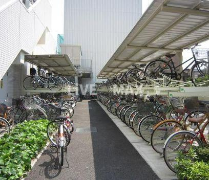【駐車場】エスティメゾン大島
