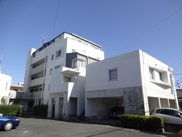 エヴァグリーンの外観