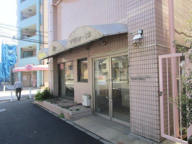 北区王子本町１丁目の店舗事務所の外観