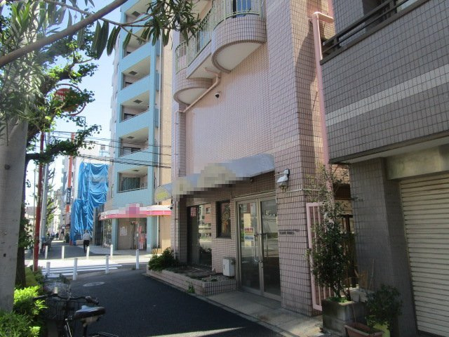 北区王子本町１丁目の店舗事務所の外観