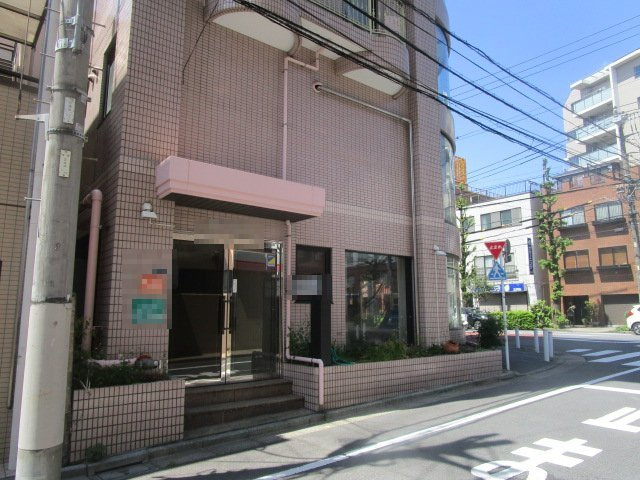 北区王子本町１丁目の店舗事務所の外観