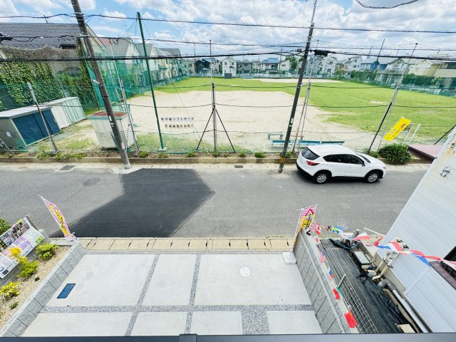 松戸市西馬橋５丁目新築戸建【旭町小学校：2分】の展望|バルコニーより道路側眺望0