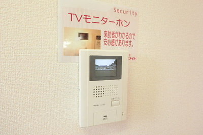 来訪者を確認できるＴＶモニターホン♪