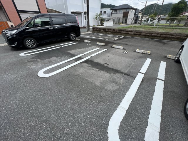 ターク・ヴィレッジＡの駐車場