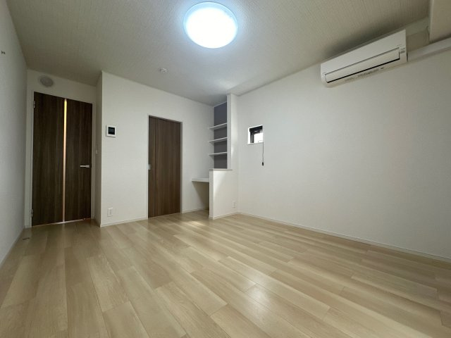 プラシードの居間・リビング