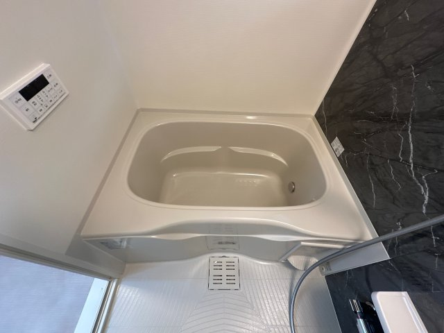 プラシードの浴室
