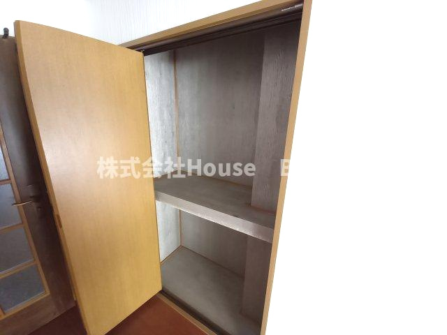 メゾンドカスカード六甲の収納