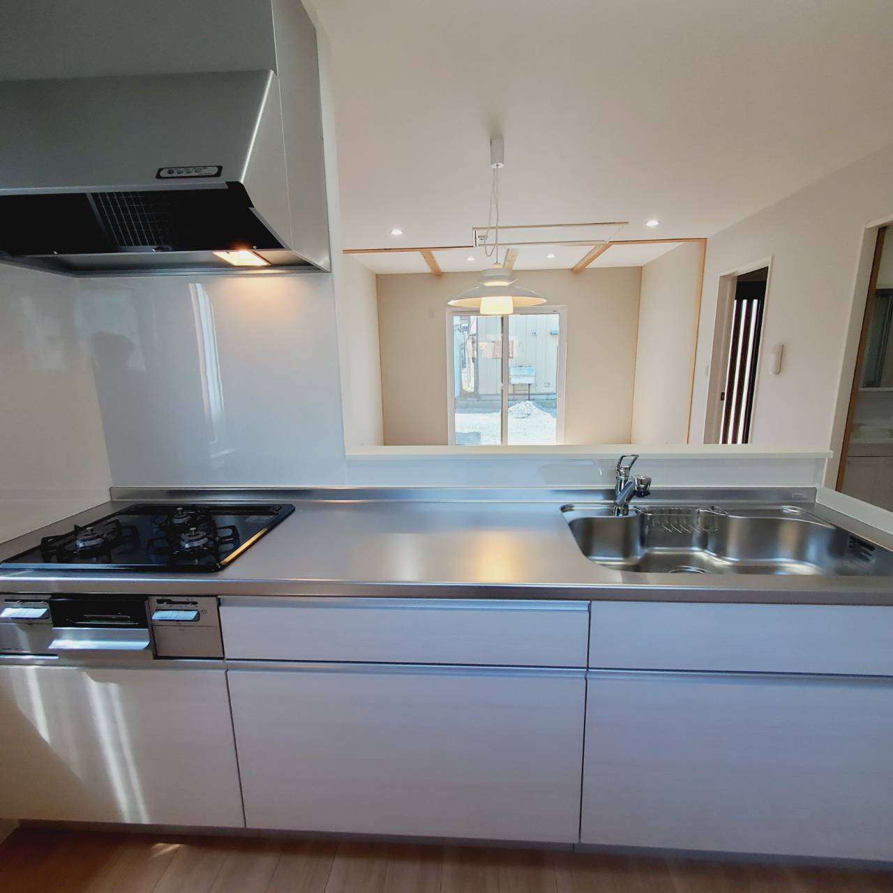 八戸市大字糠塚字長久保のキッチン