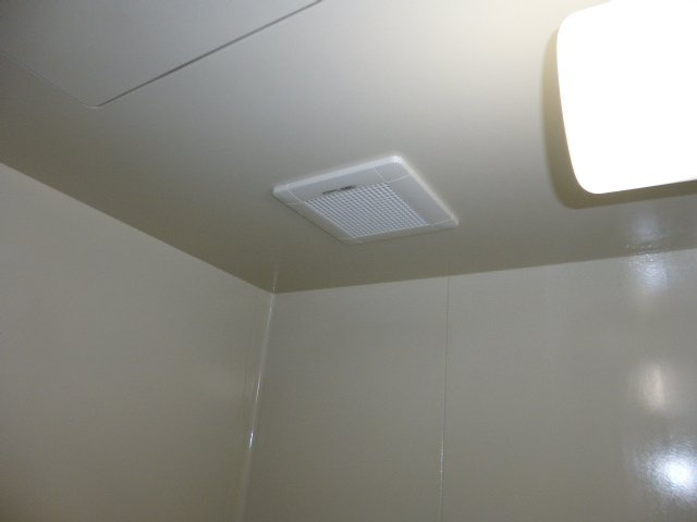 グリーンパークⅡの浴室|浴室換気扇