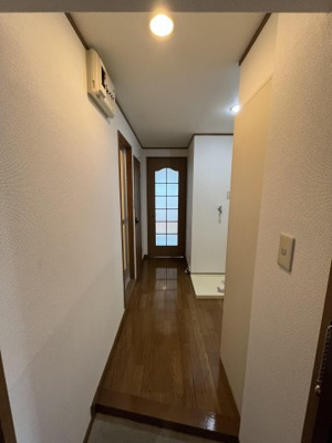 【玄関】 | グロリアス | 別号室の写真になります。現況優先。