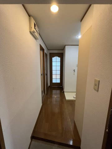 【玄関】 | グロリアス | 別号室の写真になります。現況優先。