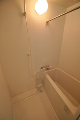 【浴室】 | イル・グラッツィア東公園Ⅱ | 別号室の写真になります。現況優先。