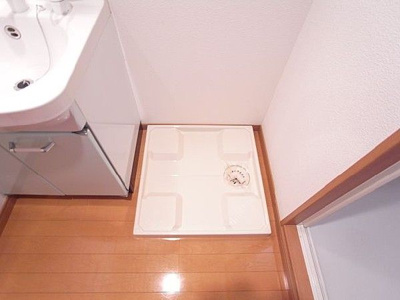 【洗面所】 | SUN-NESTPIA箱崎駅前 | 別号室の写真になります。現況優先。