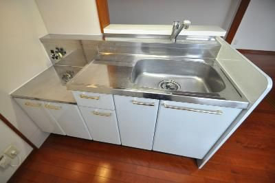 【キッチン】 | ロイヤルキャニオン | 別号室の写真になります。現況優先。