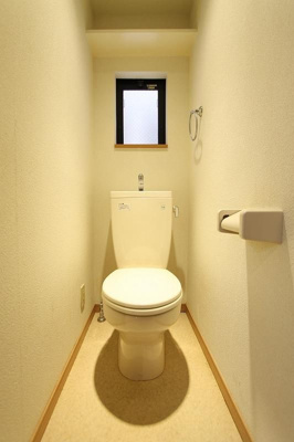 【トイレ】 | ガーラ渡辺通り | 別号室の写真になります。現況優先。