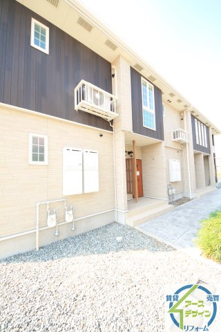 ソレイユ土山Ⅱのエントランス|落ち着いたエントランスです