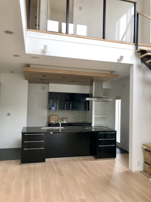 【居間・リビング】 | 【築浅中古戸建】山形市北山形二丁目