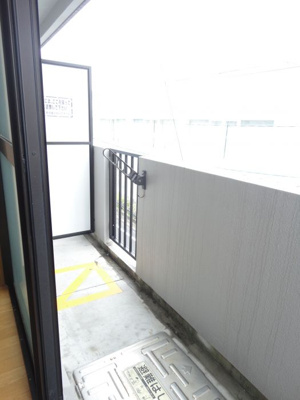 【バルコニー】 | 興TYビル | 別号室の写真になります。現況優先。
