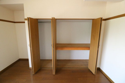 【収納】 | メゾン・サンティナE棟 | 別号室の写真になります。現況優先。