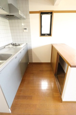 【キッチン】 | メゾン・サンティナE棟 | 別号室の写真になります。現況優先。